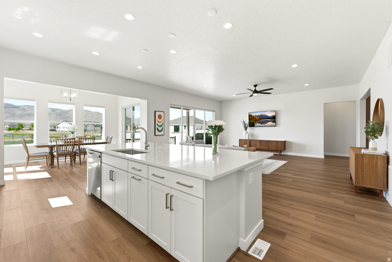 SPRINGS VILLAGE AT WANDER - Residential