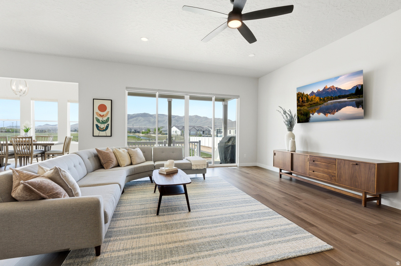 SPRINGS VILLAGE AT WANDER - Residential