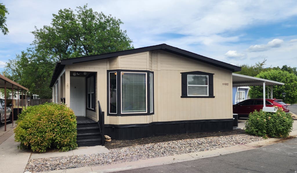 Photo of 1102 W YARROW LN S #96, Salt Lake City, UT 84123 (MLS # 2177664)
