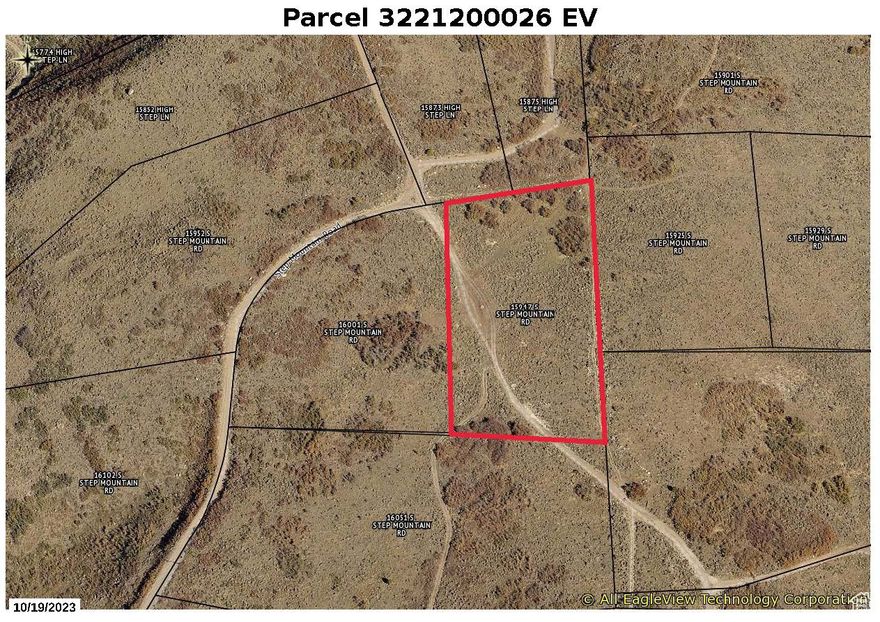 Rose Canyon Parcels invite you to experience country living at its finest, where every moment is infused with the serenity of peaceful surroundings. For those with a passion for equestrian pursuits, Rose Canyon Parcels provide ample space for horse enthusiasts to create their own private stables. Rose Canyon Parcels cater to those seeking a harmonious blend of rural tranquility and the joy of animal companionship. Despite the idyllic rural setting, Rose Canyon Parcels are strategically located to enjoy the luxury of country living without sacrificing convenience, as shopping and retail destinations are less than 20 minutes away. Embrace the beauty of nature as you build your dream home on these pristine parcels. Please reference RC 17 when reaching out for more information. Additional Parcels Available.  Seller Financing Available.