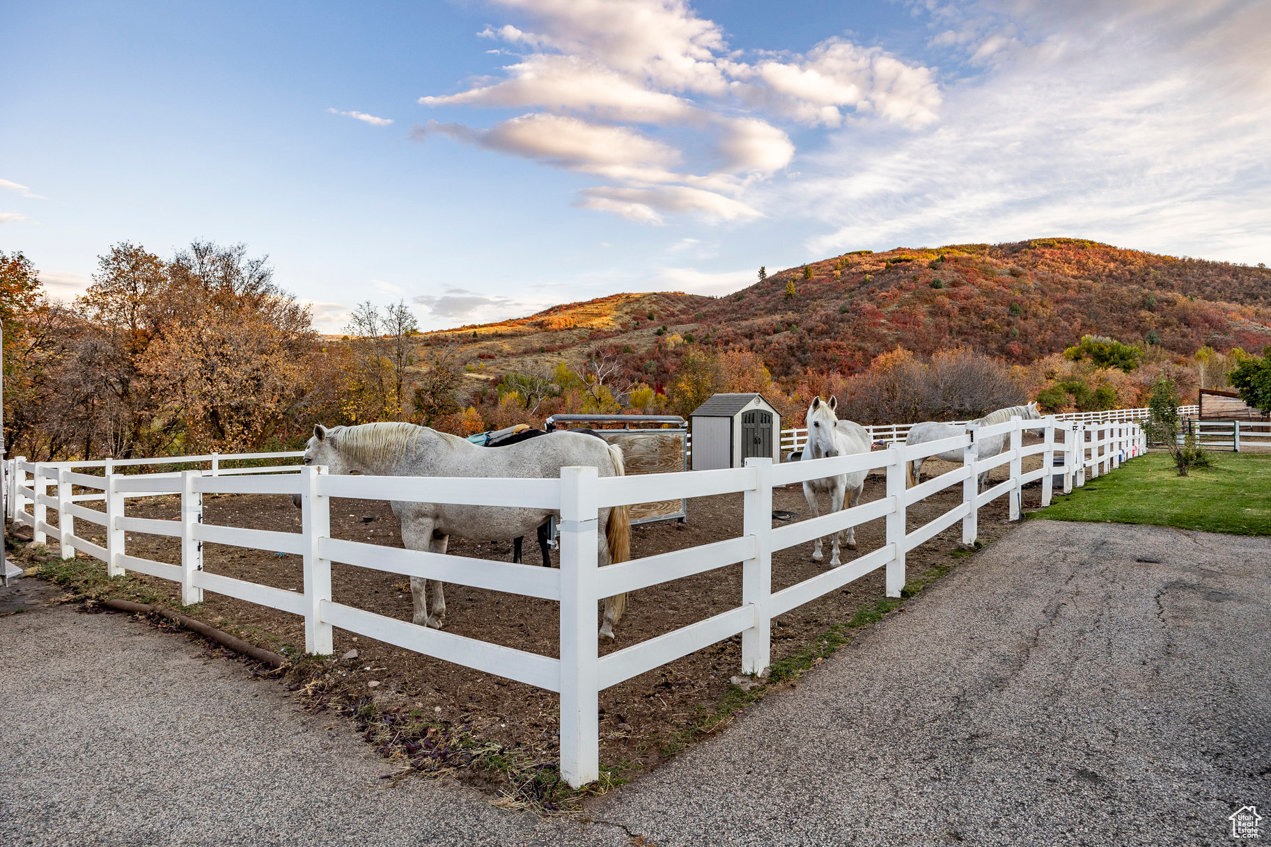 2334 S Falcon Way, Huntsville, Utah image 34