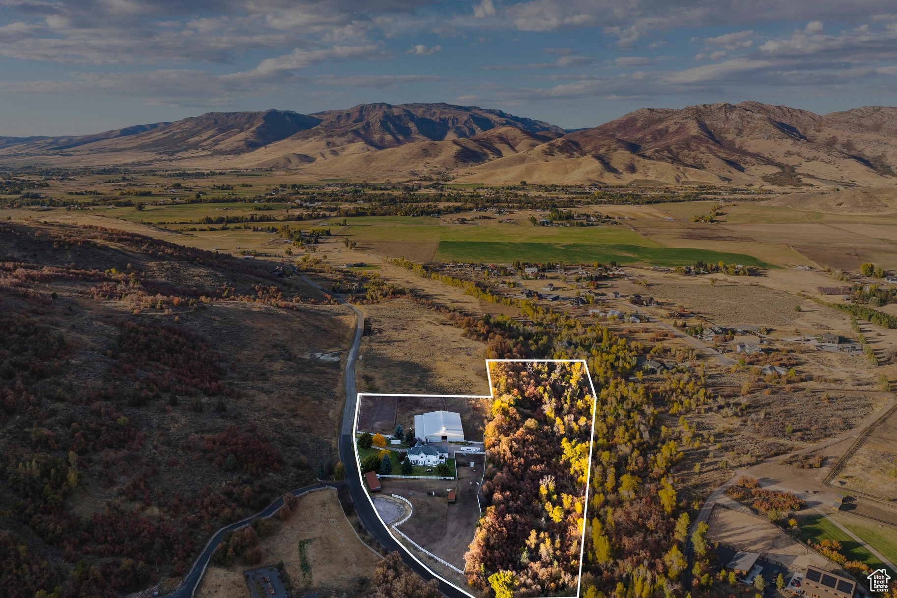 2334 S Falcon Way, Huntsville, Utah image 48