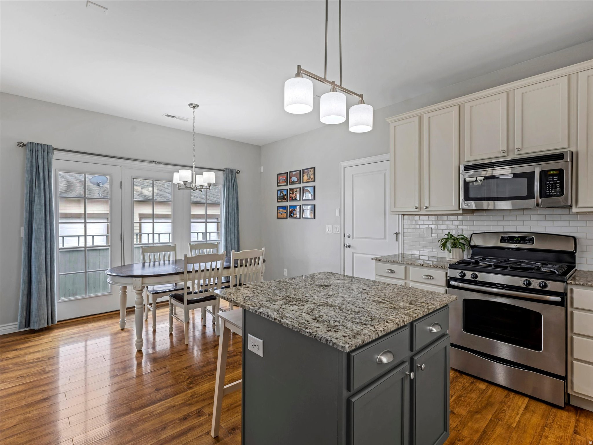 KENNECOTT - Residential