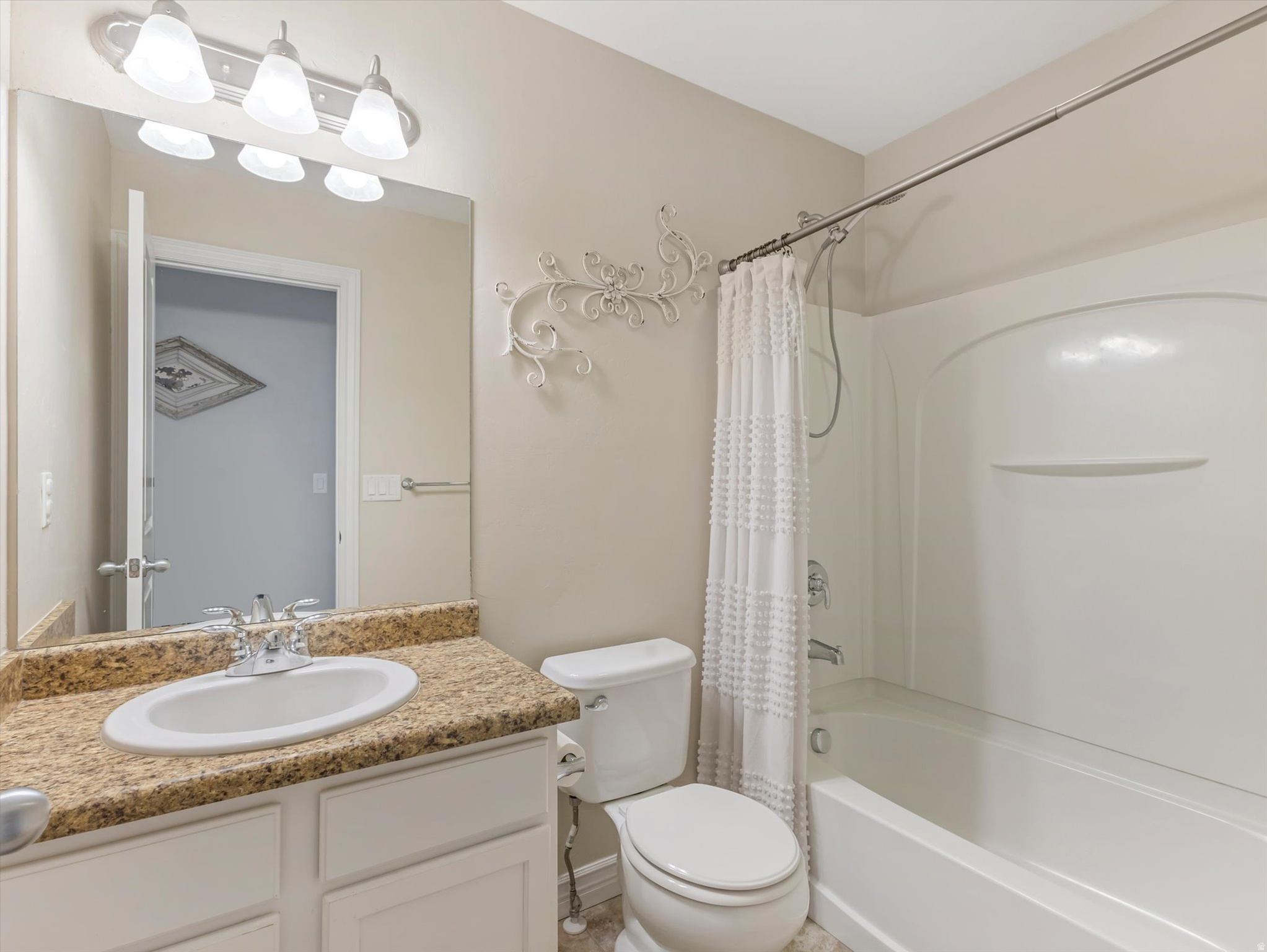 KENNECOTT - Residential