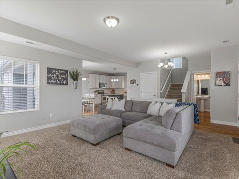 Tiny photo for 10268 S SILVER MINE RD, South Jordan, UT 84009 (MLS # 2141640)