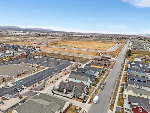 Tiny photo for 10268 S SILVER MINE RD, South Jordan, UT 84009 (MLS # 2141640)