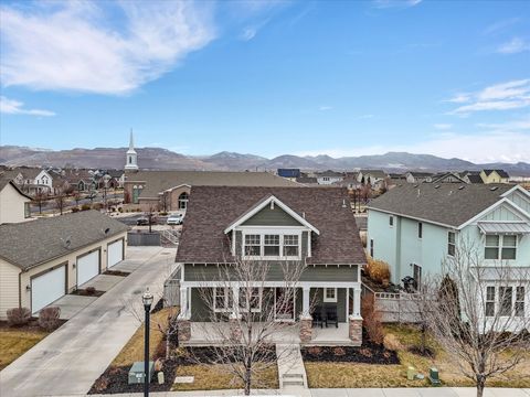 Tiny photo for 10268 S SILVER MINE RD, South Jordan, UT 84009 (MLS # 2141640)