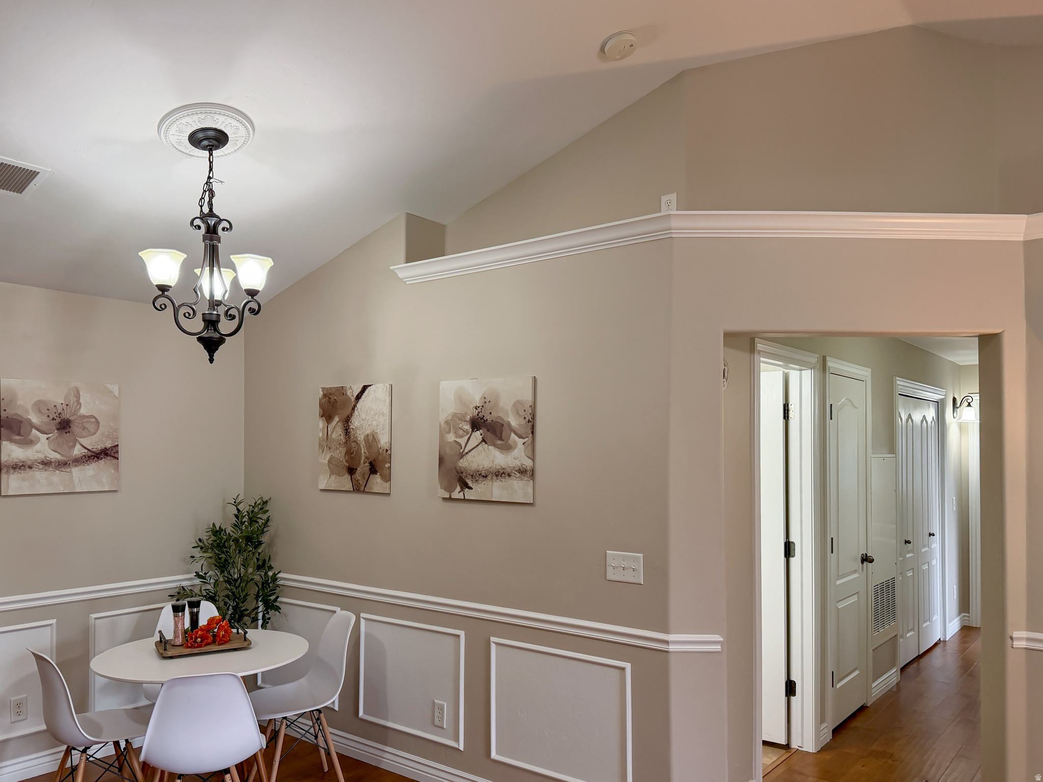 BELLE MONET - Residential