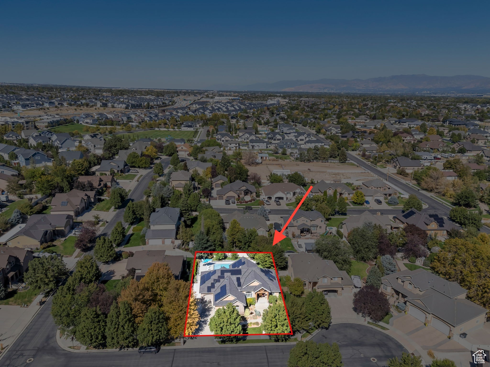 LUCAS DELL - Residential