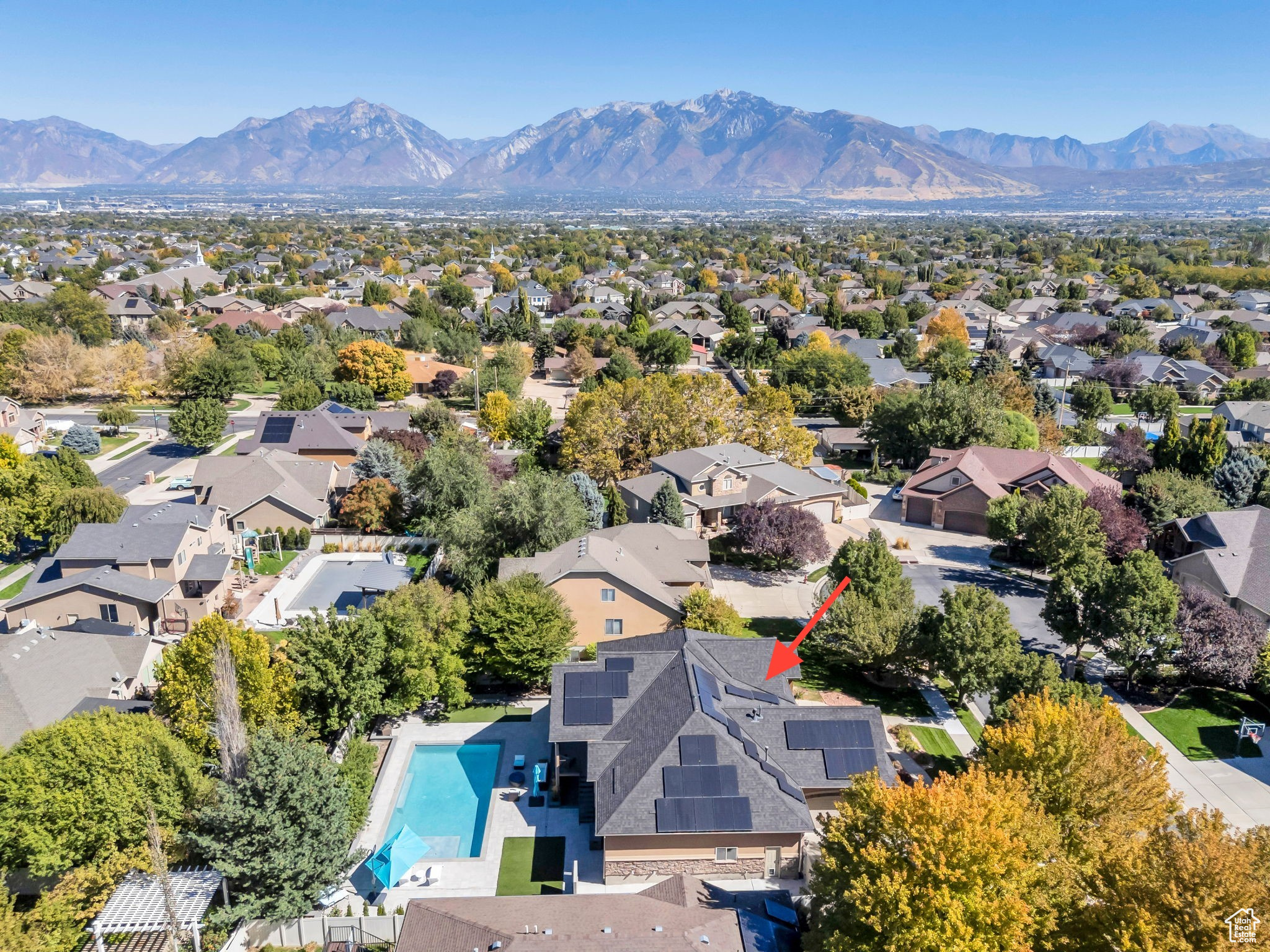 LUCAS DELL - Residential