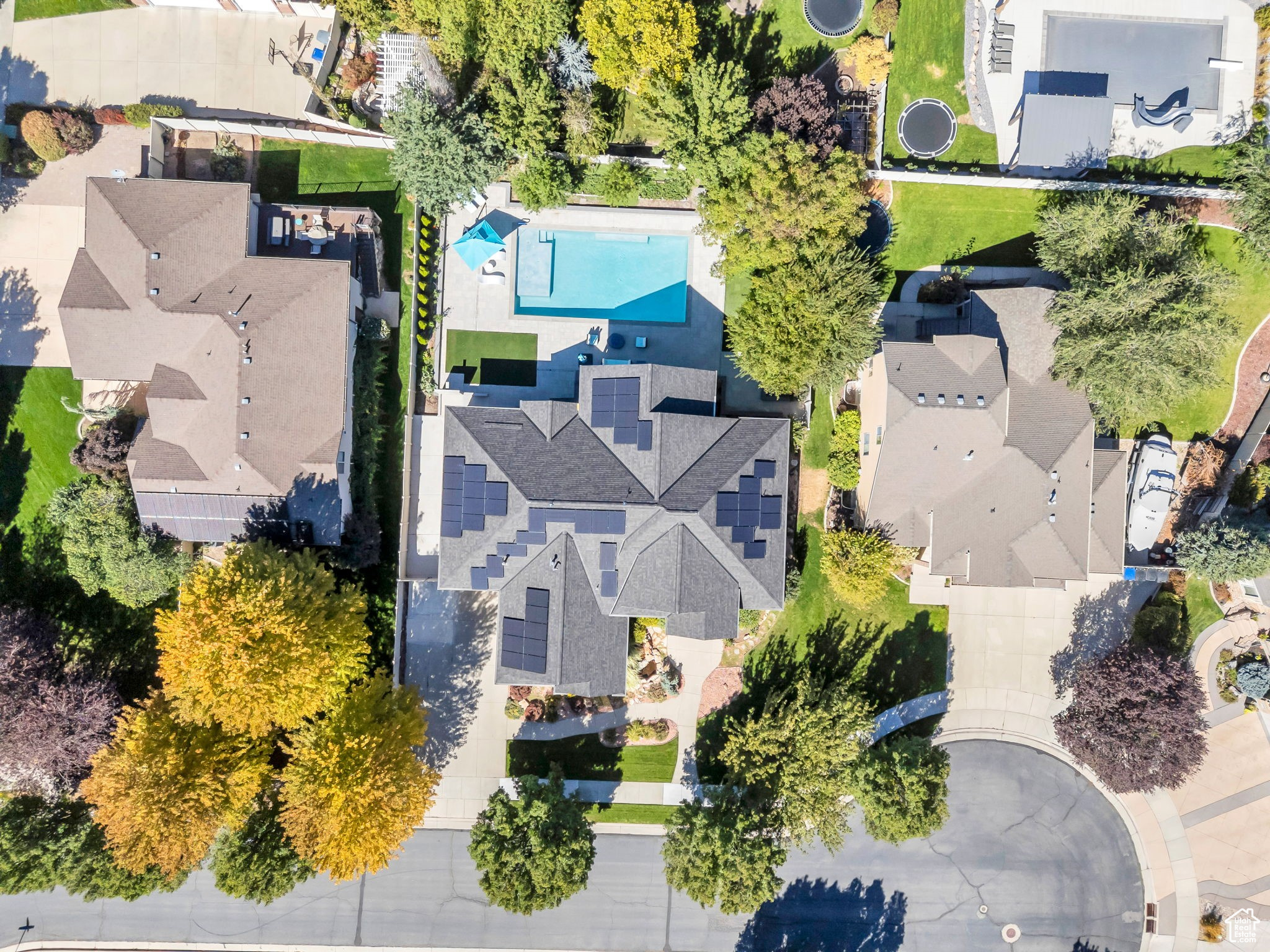 LUCAS DELL - Residential