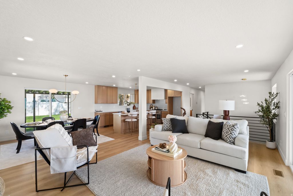 Photo of 3481 S 3530 E, Salt Lake City, UT 84109 (MLS # 2149275)