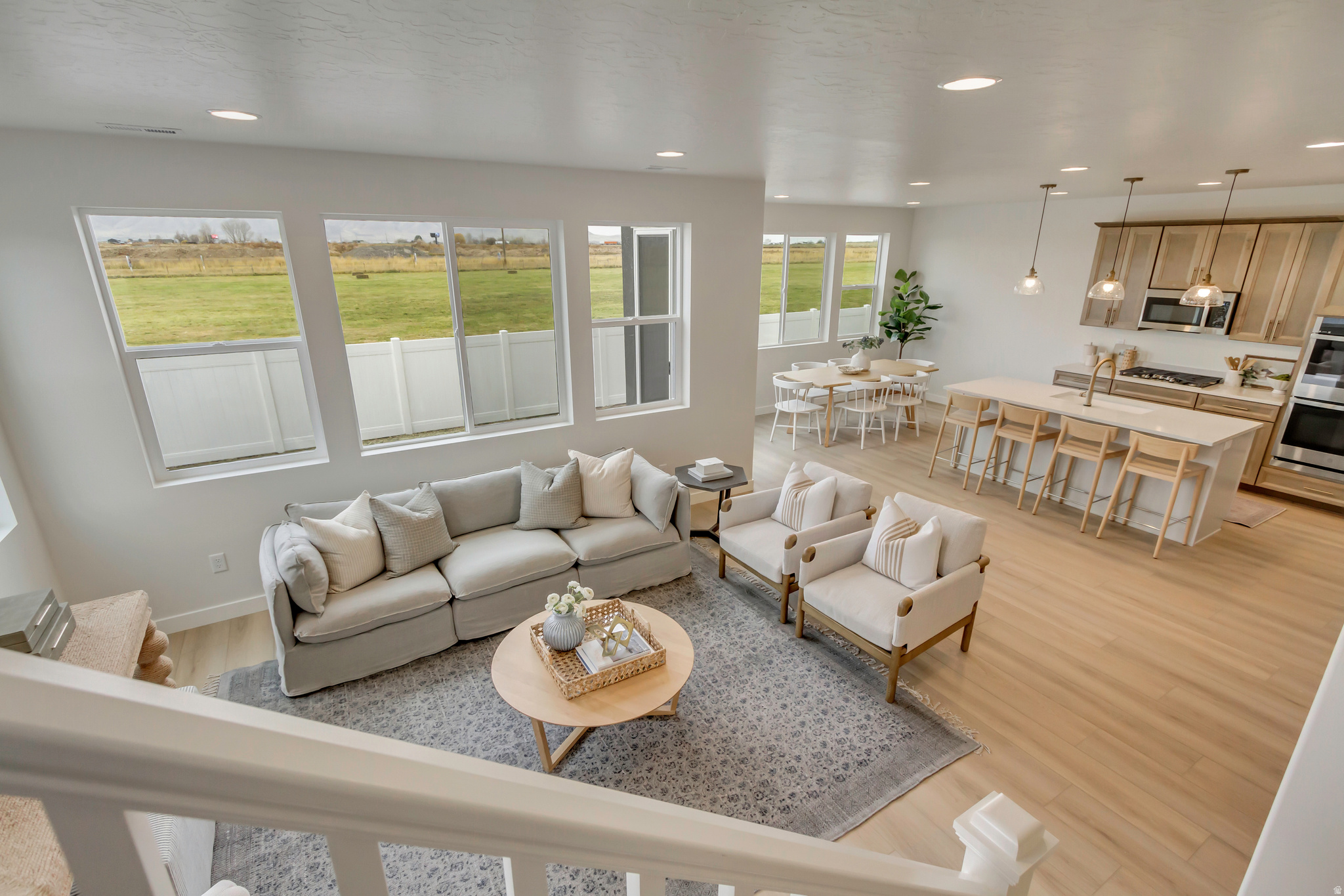 HARMONY POINT VISTA - Residential