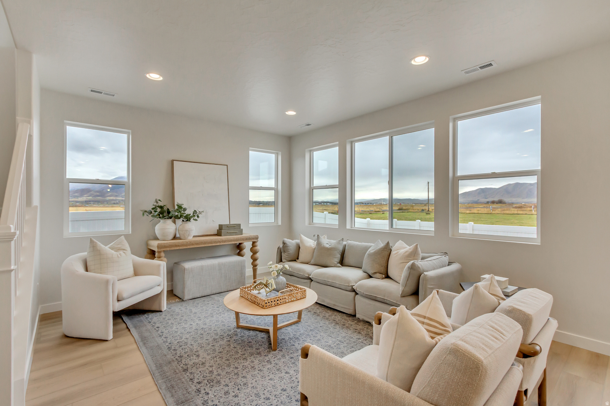 HARMONY POINT VISTA - Residential