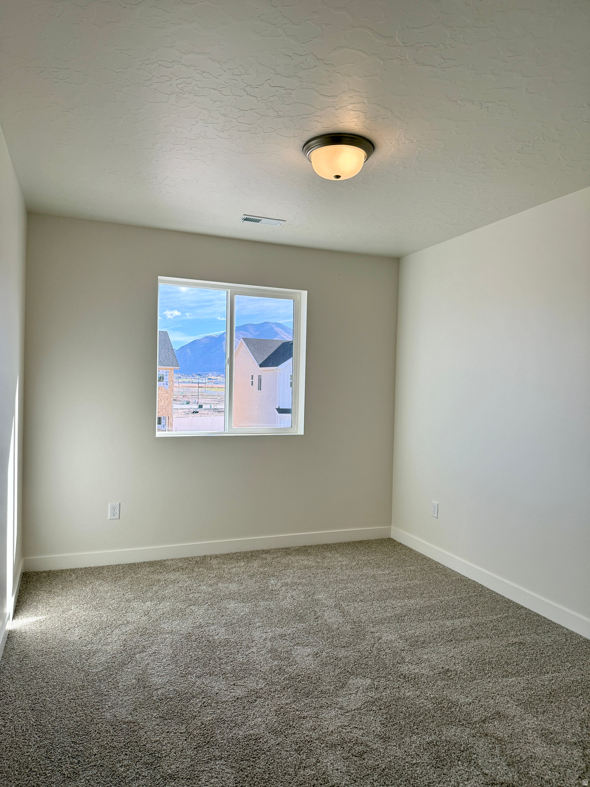 HARMONY POINT VISTA - Residential