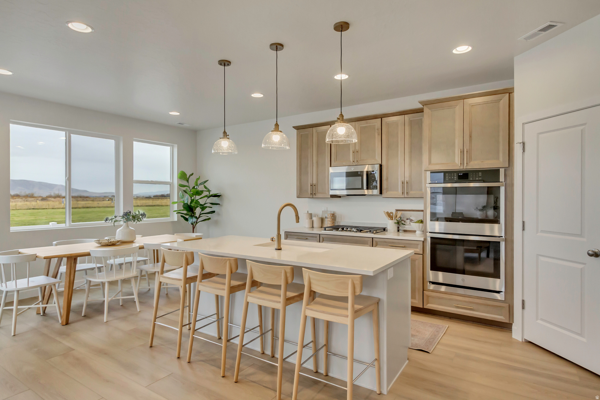 HARMONY POINT VISTA - Residential