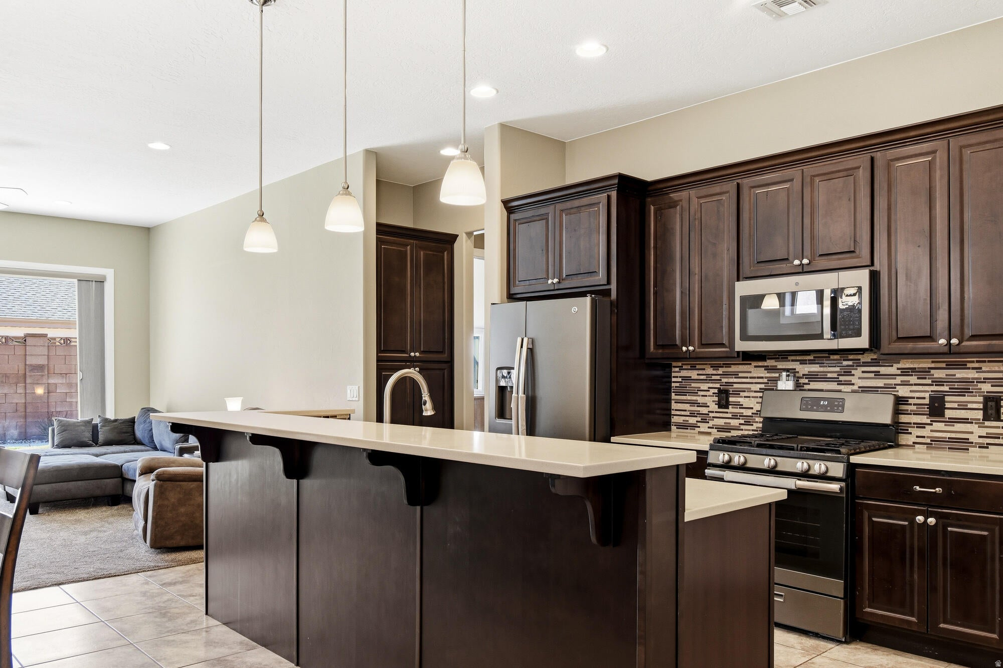 CRESCENT HEIGHTS - Residential