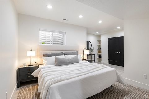 Tiny photo for 1489 E SPRING LN S, Holladay, UT 84117 (MLS # 2117748)