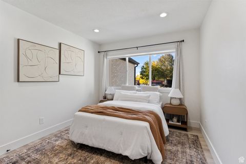 Tiny photo for 1489 E SPRING LN S, Holladay, UT 84117 (MLS # 2117748)