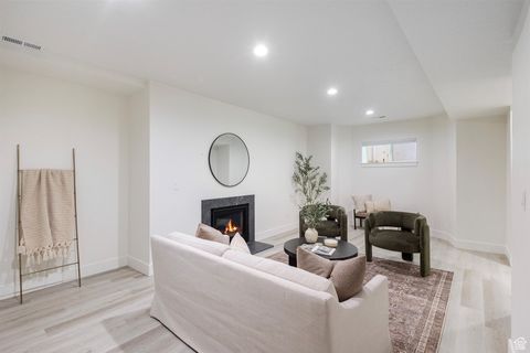 Tiny photo for 1489 E SPRING LN S, Holladay, UT 84117 (MLS # 2117748)
