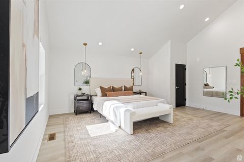 Tiny photo for 1489 E SPRING LN S, Holladay, UT 84117 (MLS # 2117748)