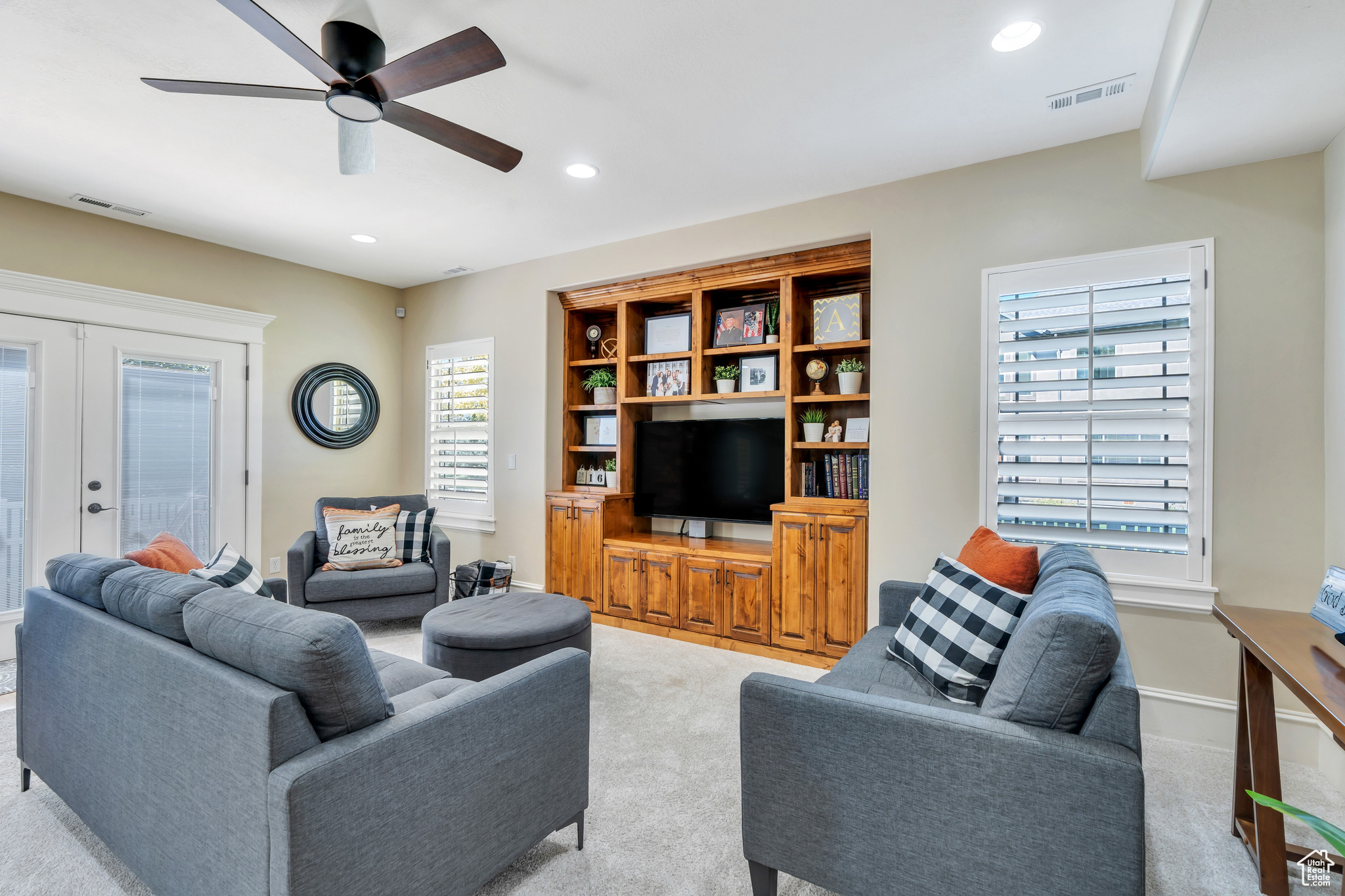 VIEW POINTE PHASE 1 - Residential