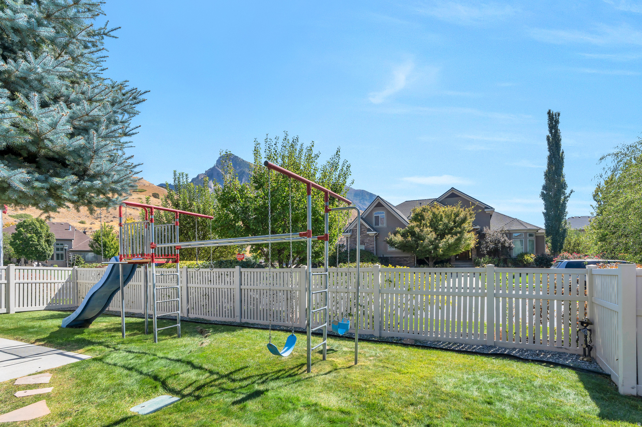 VIEW POINTE PHASE 1 - Residential