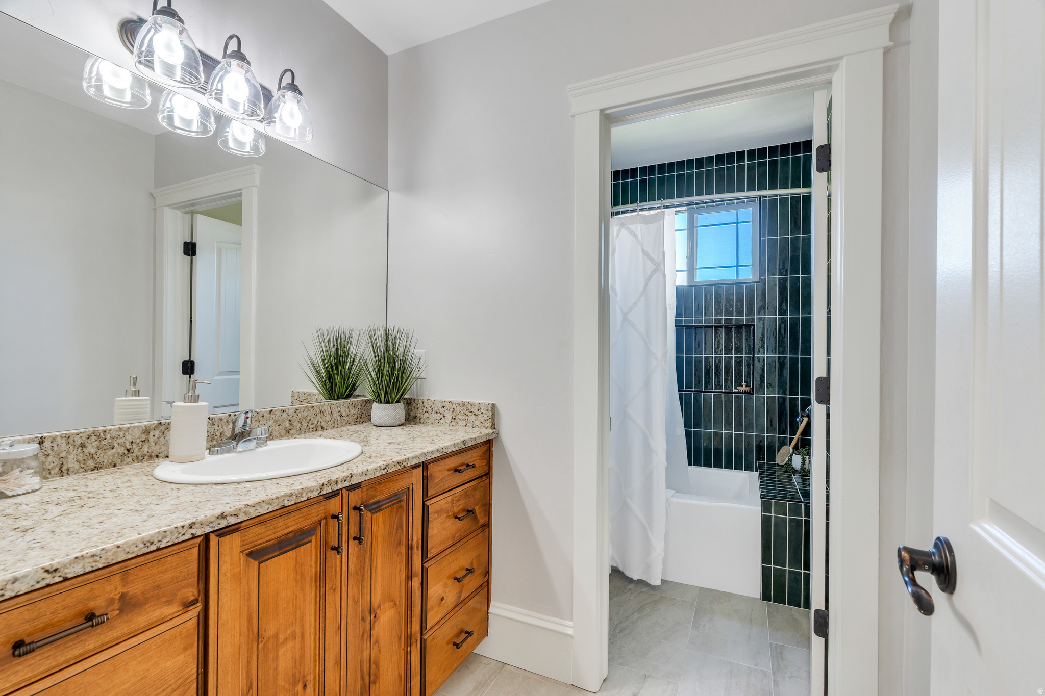 VIEW POINTE PHASE 1 - Residential