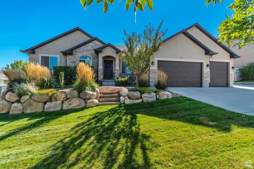 *OPEN HOUSE SAT. OCT 11TH 12-2 PM* No showings until the open house. Fall in love with this immaculate Saratoga rambler featuring a designer pantry, custom basement kitchen, and striking fireplace. Vaulted ceilings, abundant storage, and an entertainer's dream yard with a gazebo, patio, fruit trees, RV parking, and solar panels make this home exceptional.