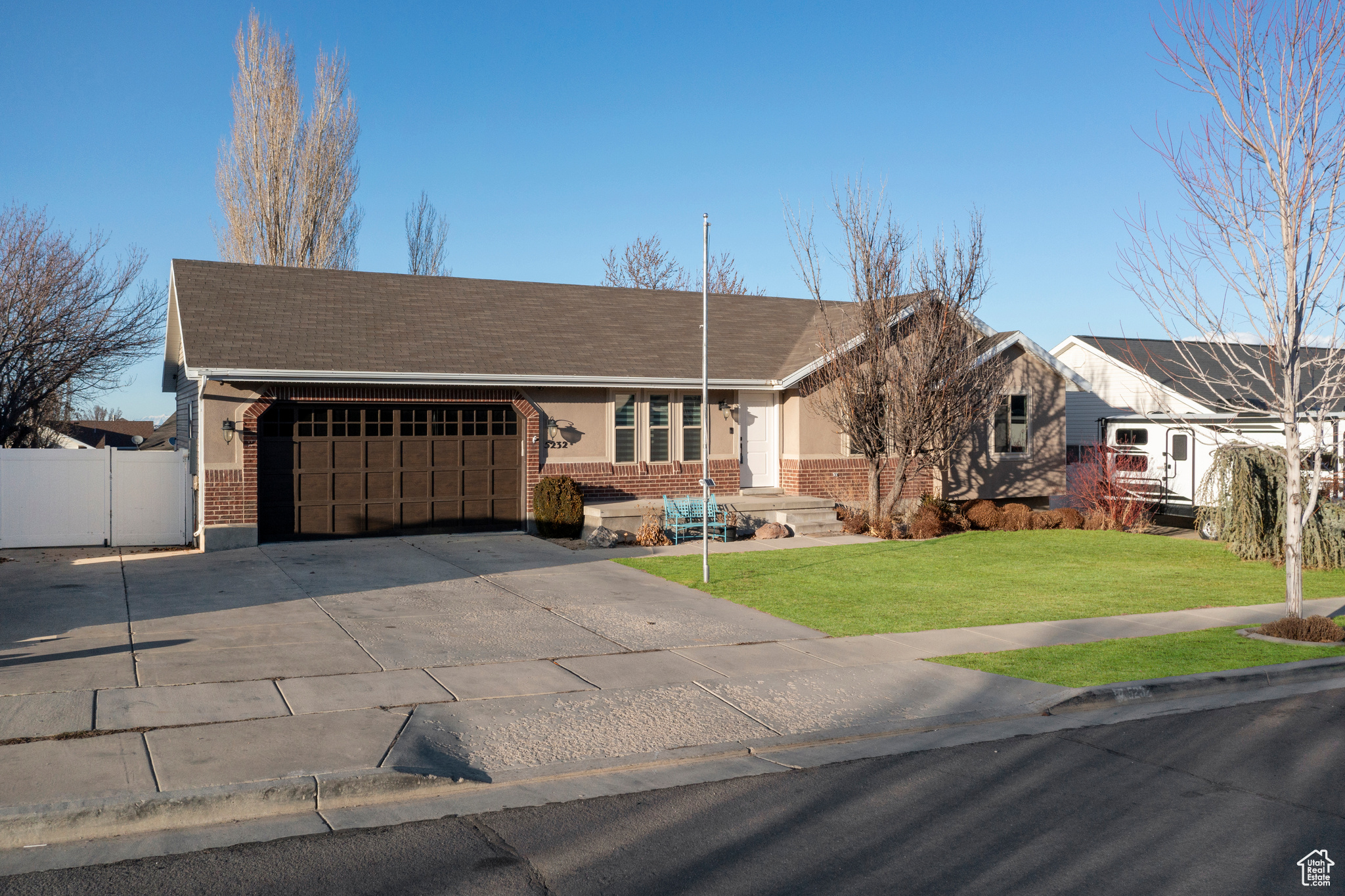 5232 W Elk Horn Peak Dr, Riverton, Utah image 2