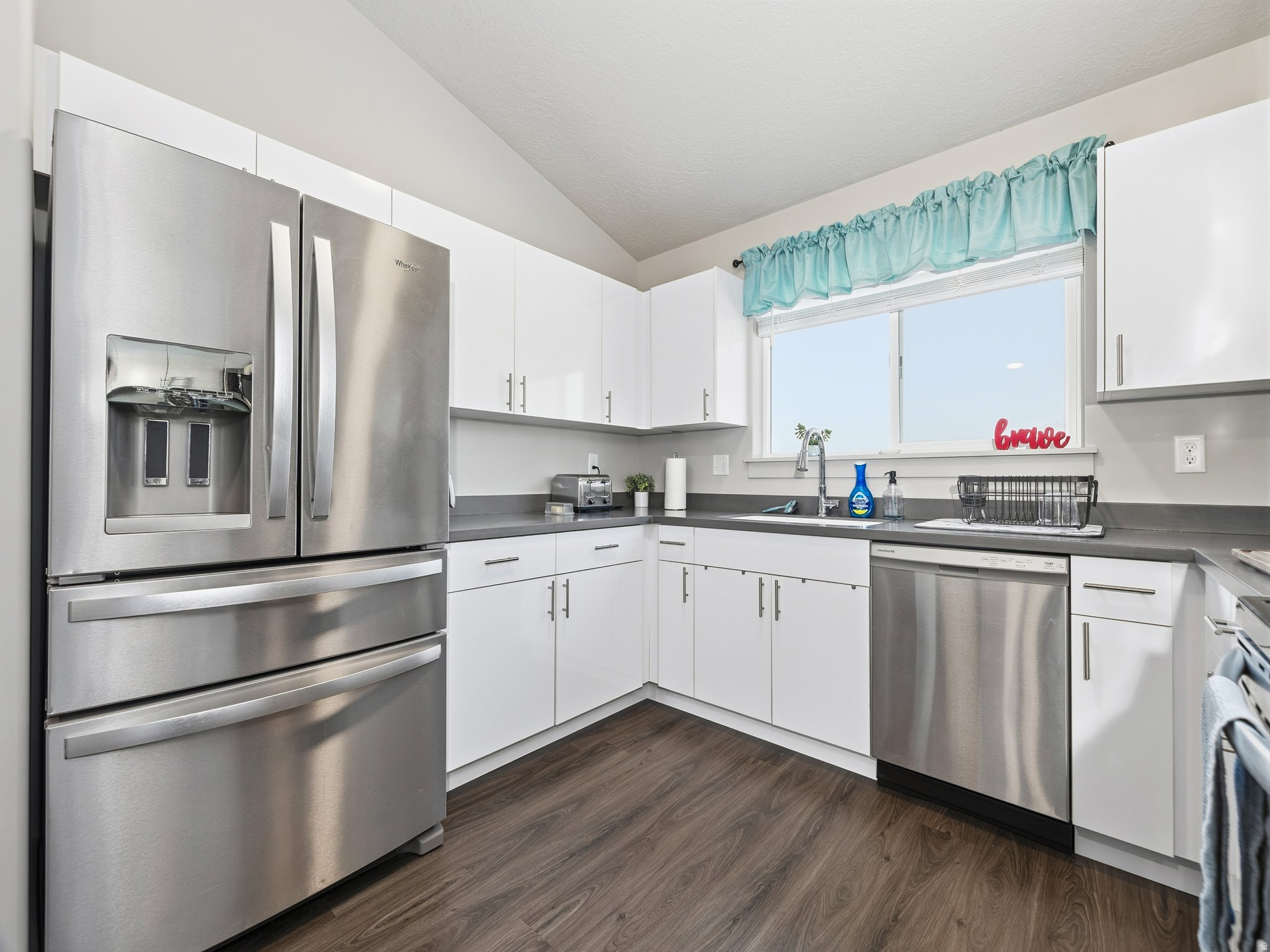 FOXRIDGE - Residential