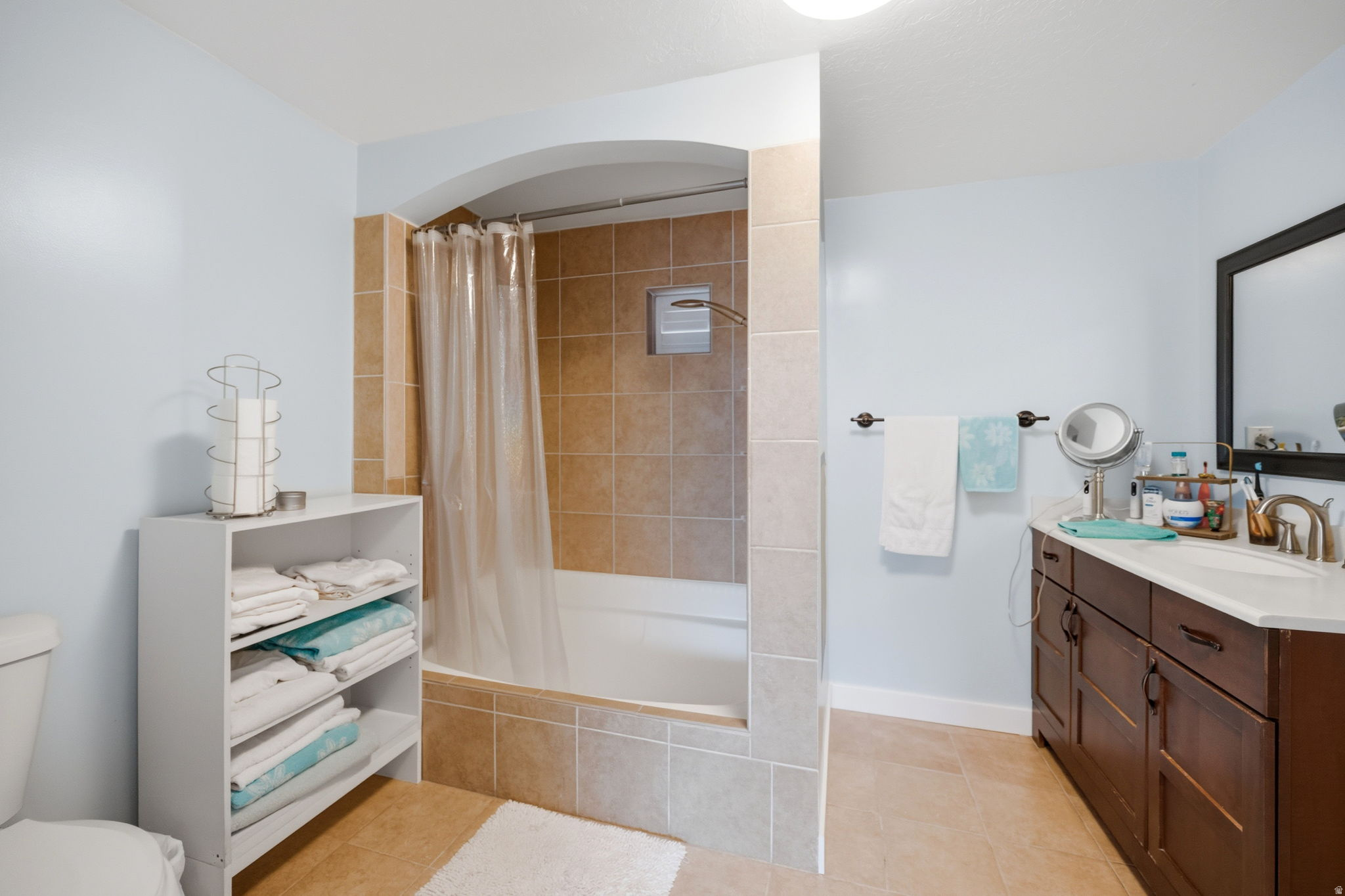 WINDSOR STATES - Residential