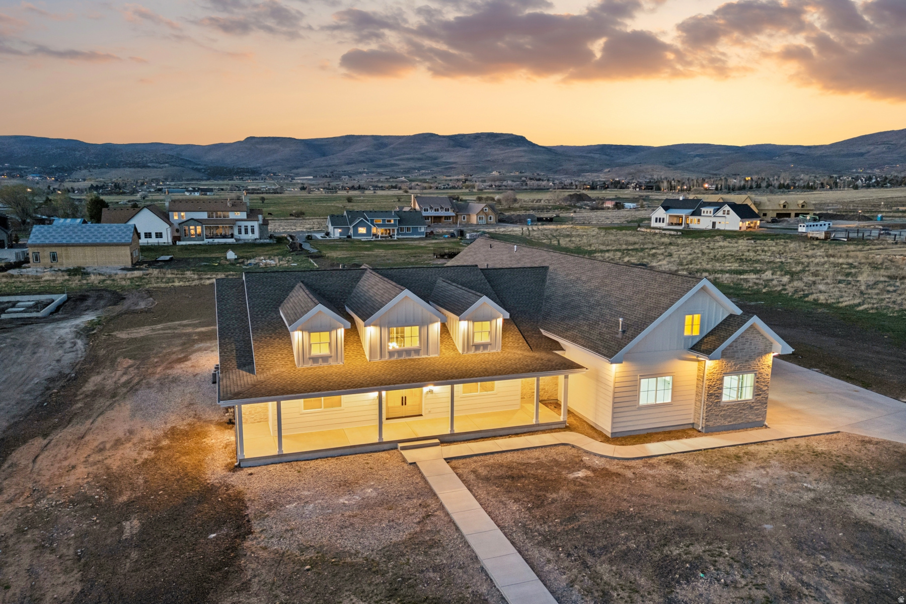 LOT 4 SALVIA 4 SMALL SUBDIVISION - Residential