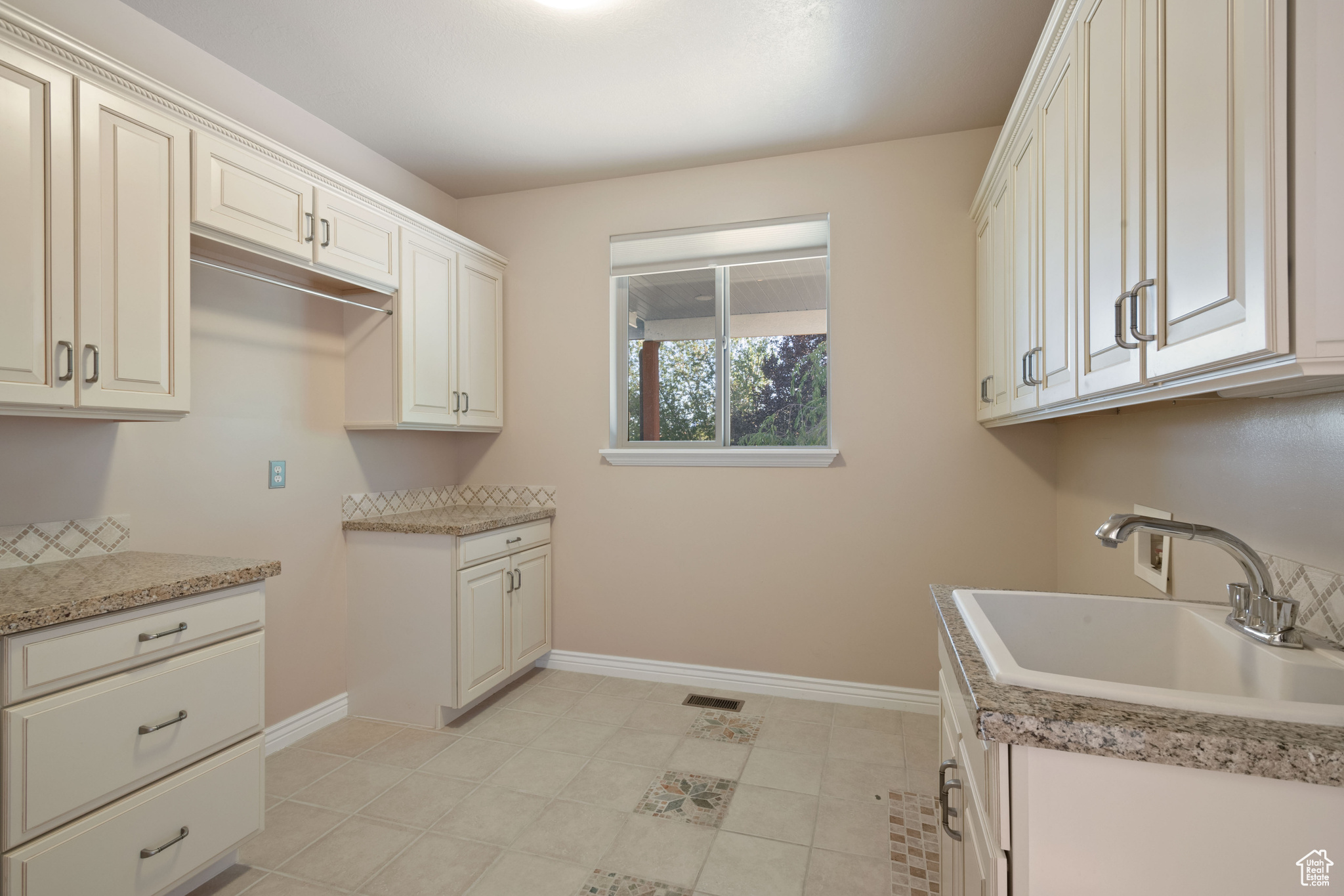 SILVER LEAF ESTATES - Residential