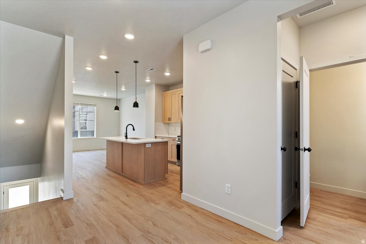 CLIFTON PLACE TOWNHOMES - Residential