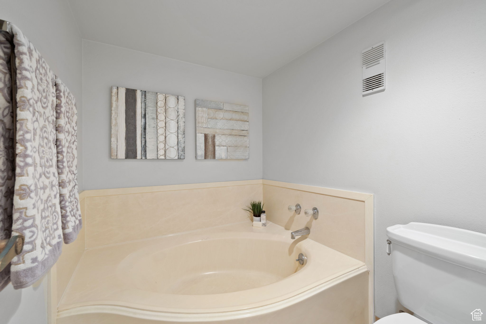 ZION SUMMIT CONDM - Residential