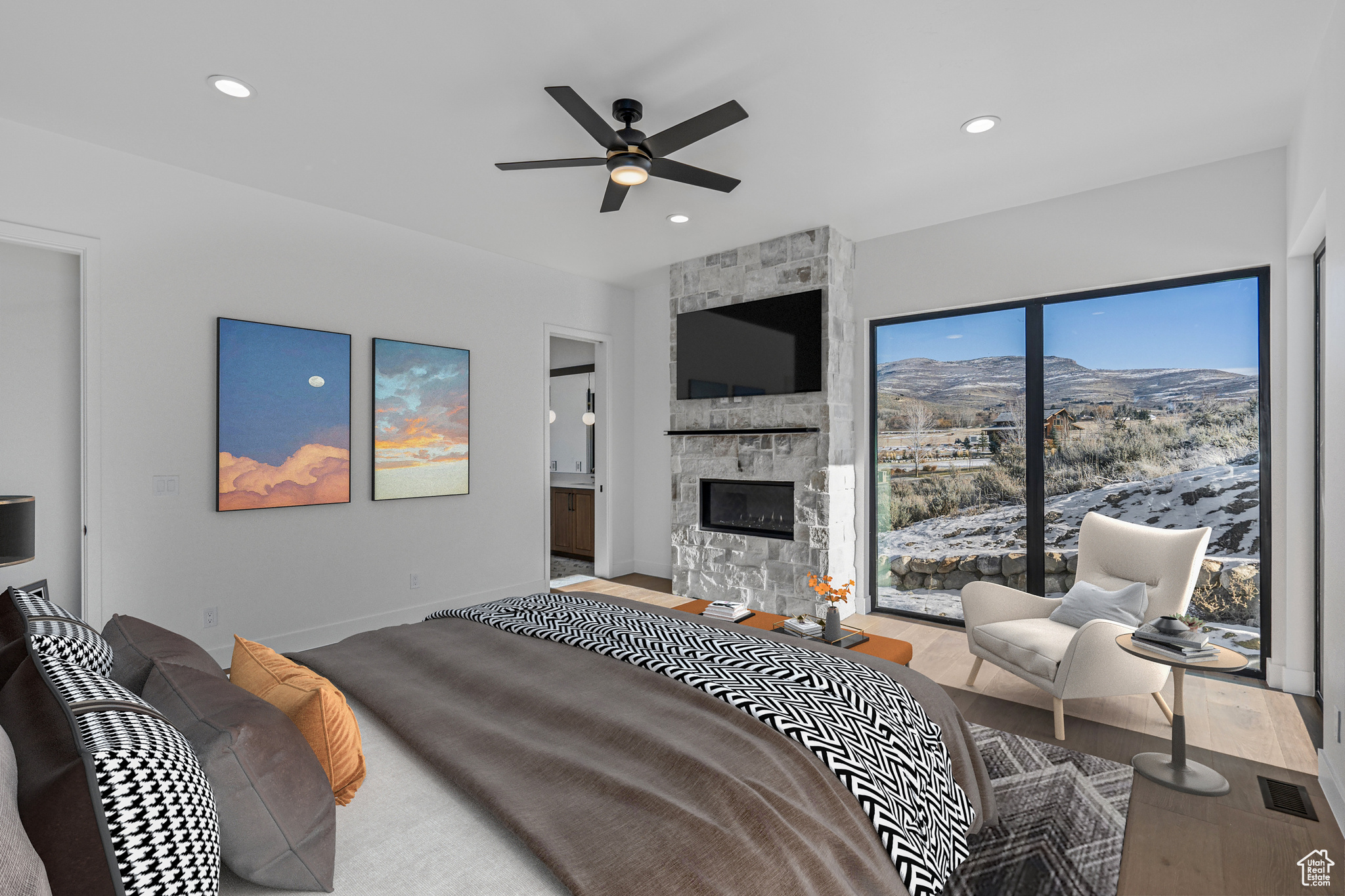 CROSSINGS AT LAKE CREEK - Residential