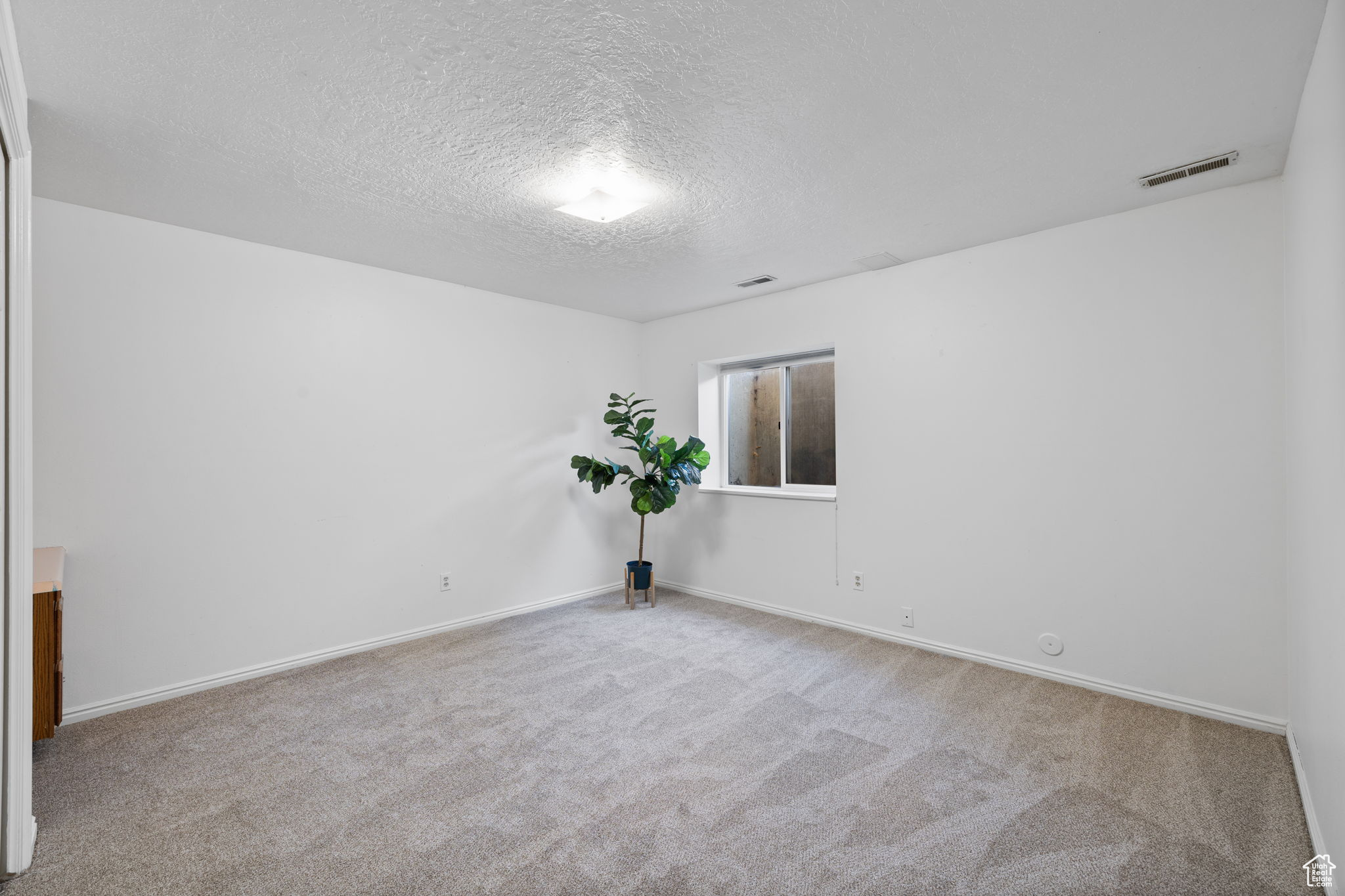 4636 W Country Club Dr, Highland, Utah image 35