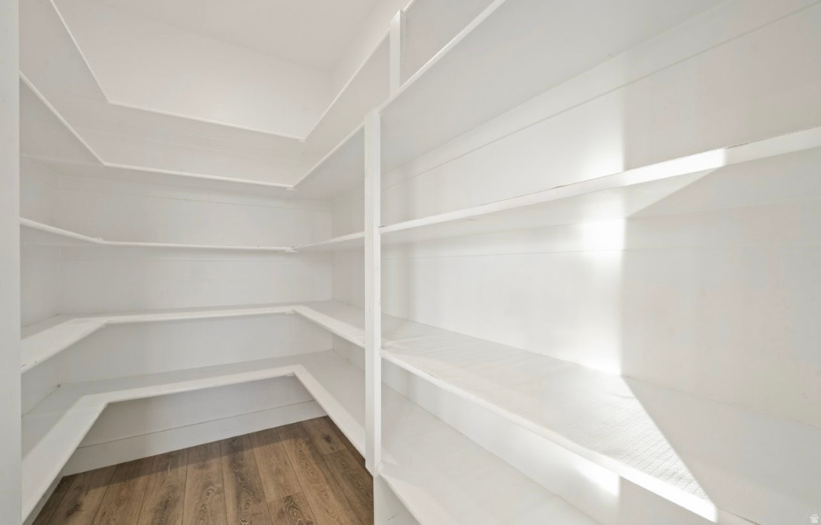 KASTLE KOVE - Residential