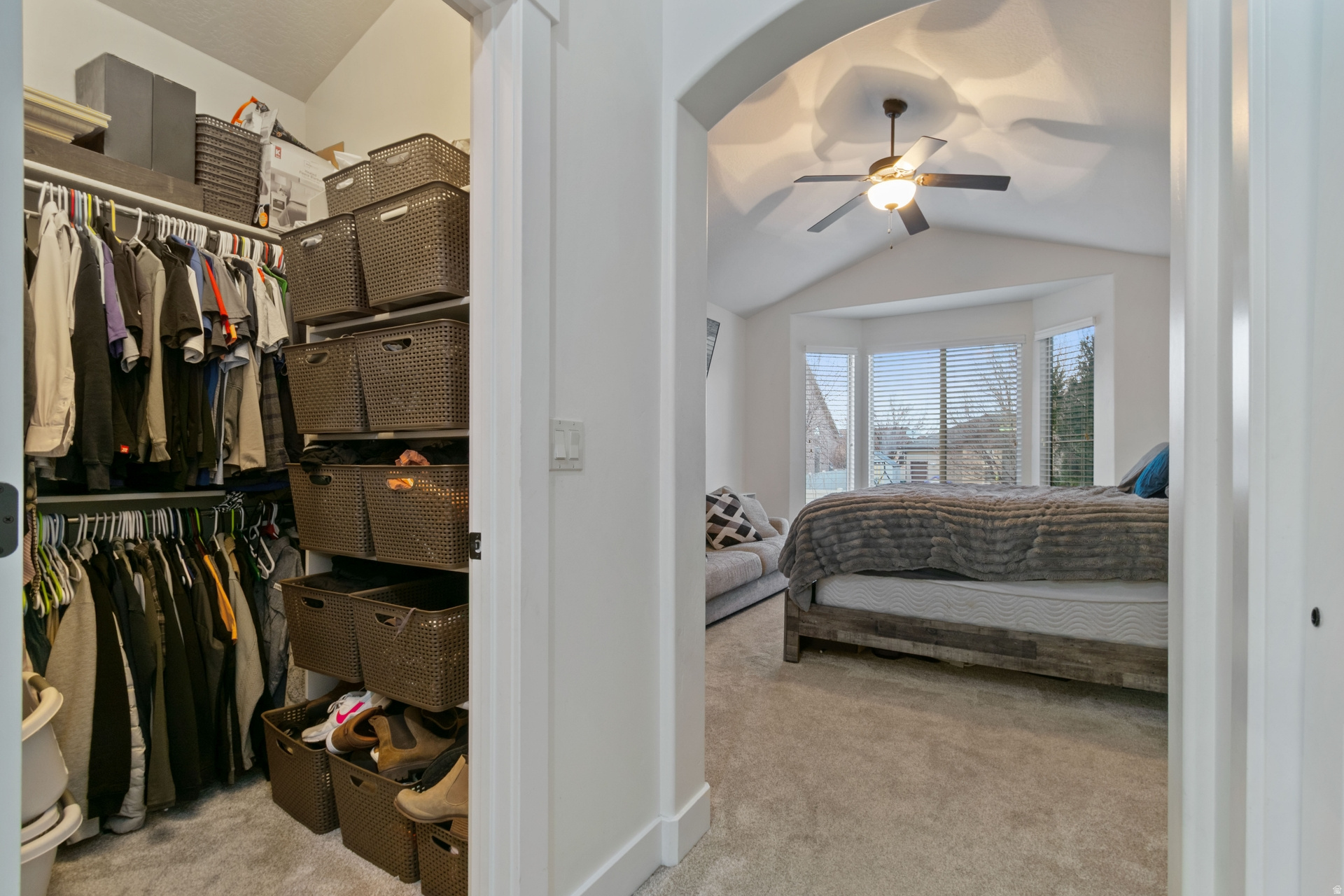 WESTERN SPRINGS - Residential