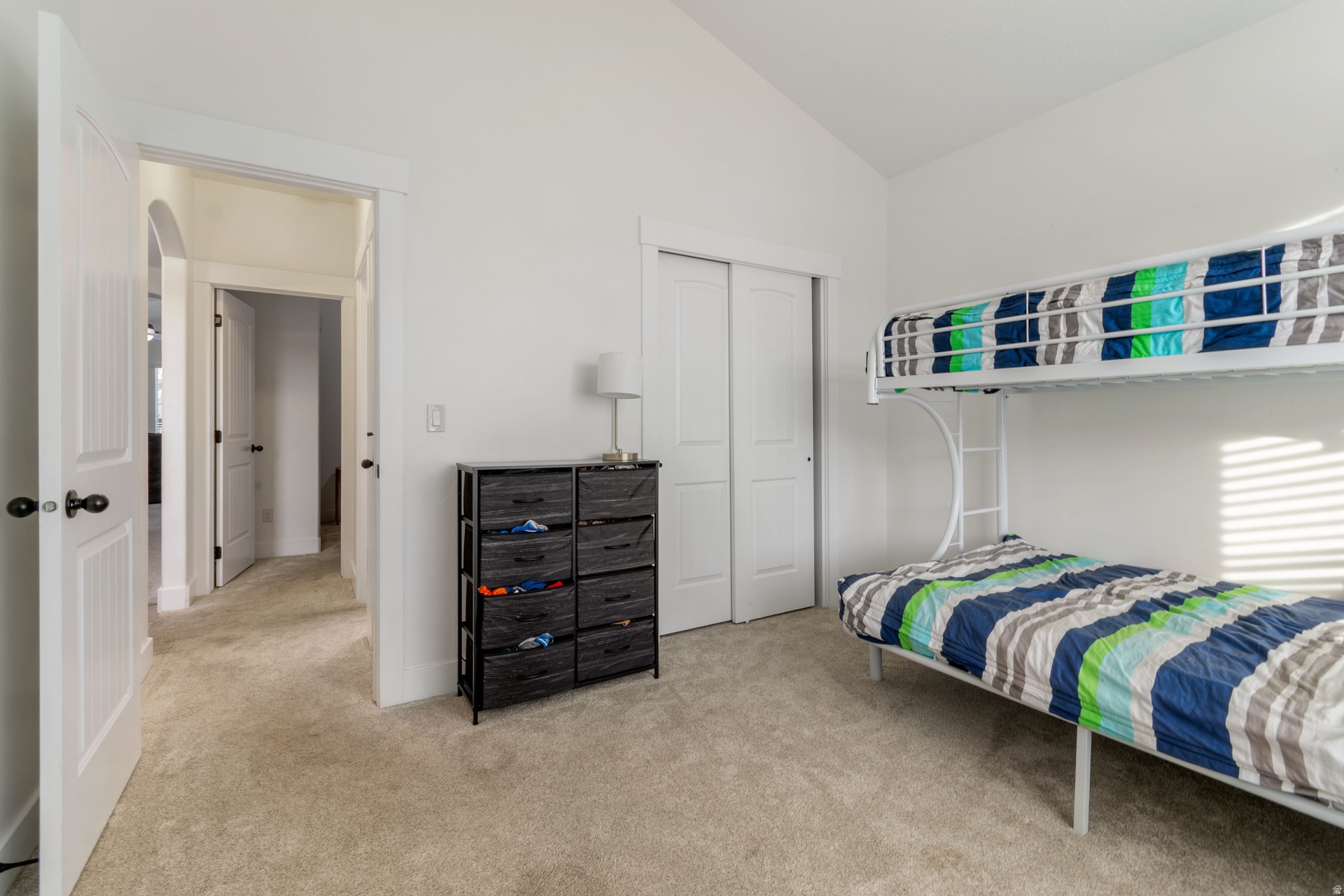 WESTERN SPRINGS - Residential