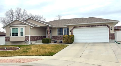 Photo of 2329 W HENRY ALICE CT, West Jordan, UT 84084 (MLS # 2143608)