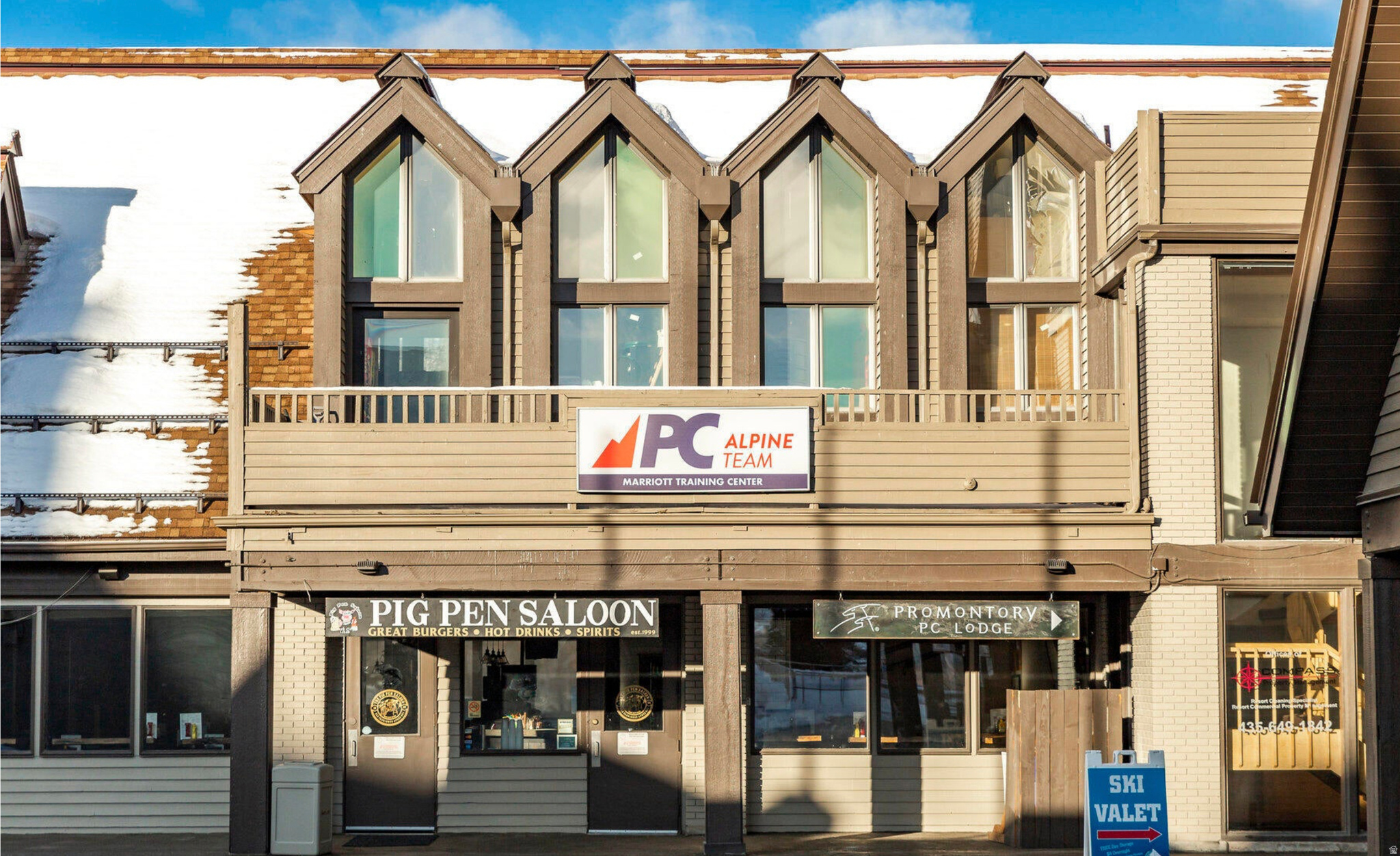 THE HOMESTEADS - Land