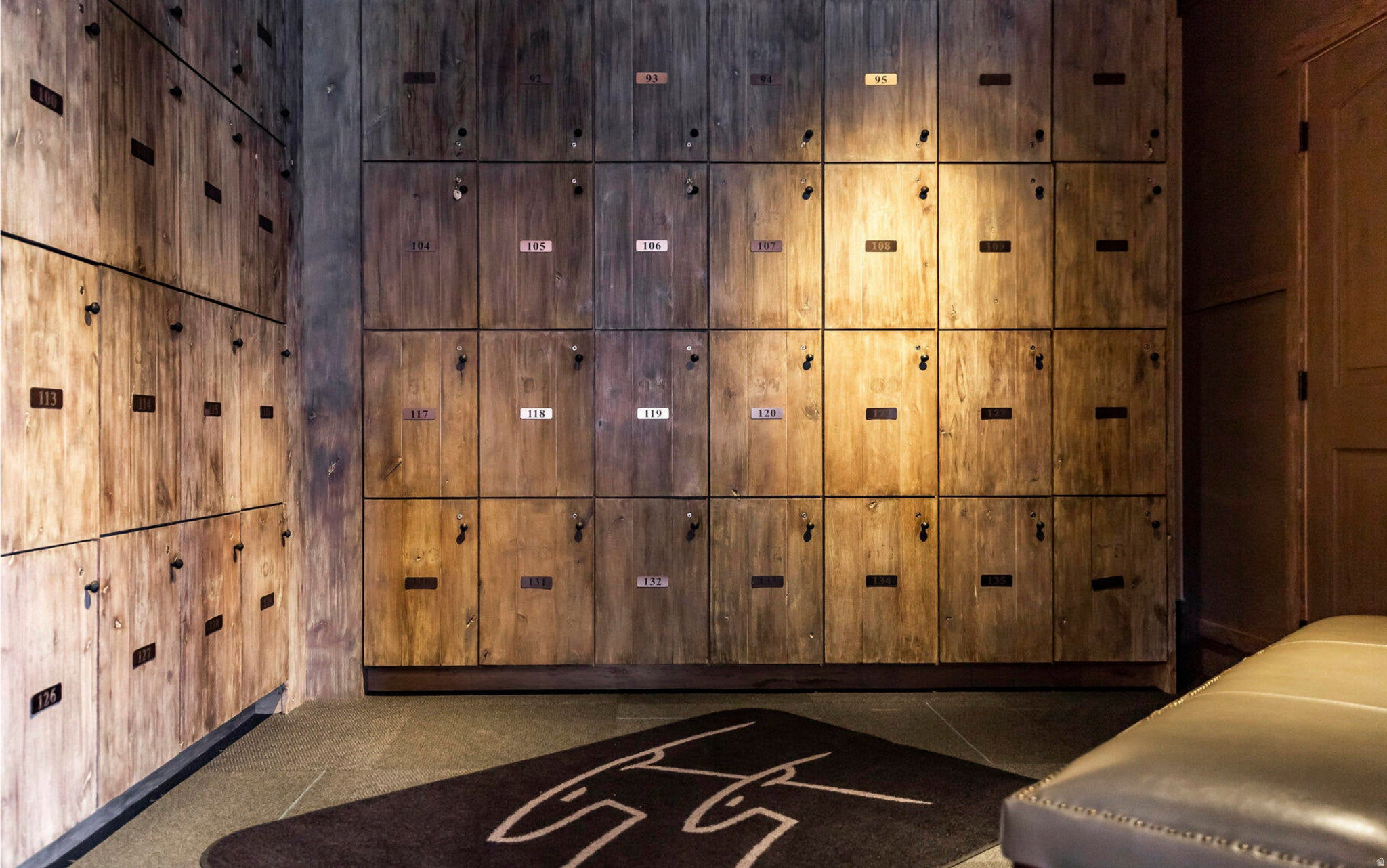 THE HOMESTEADS - Land