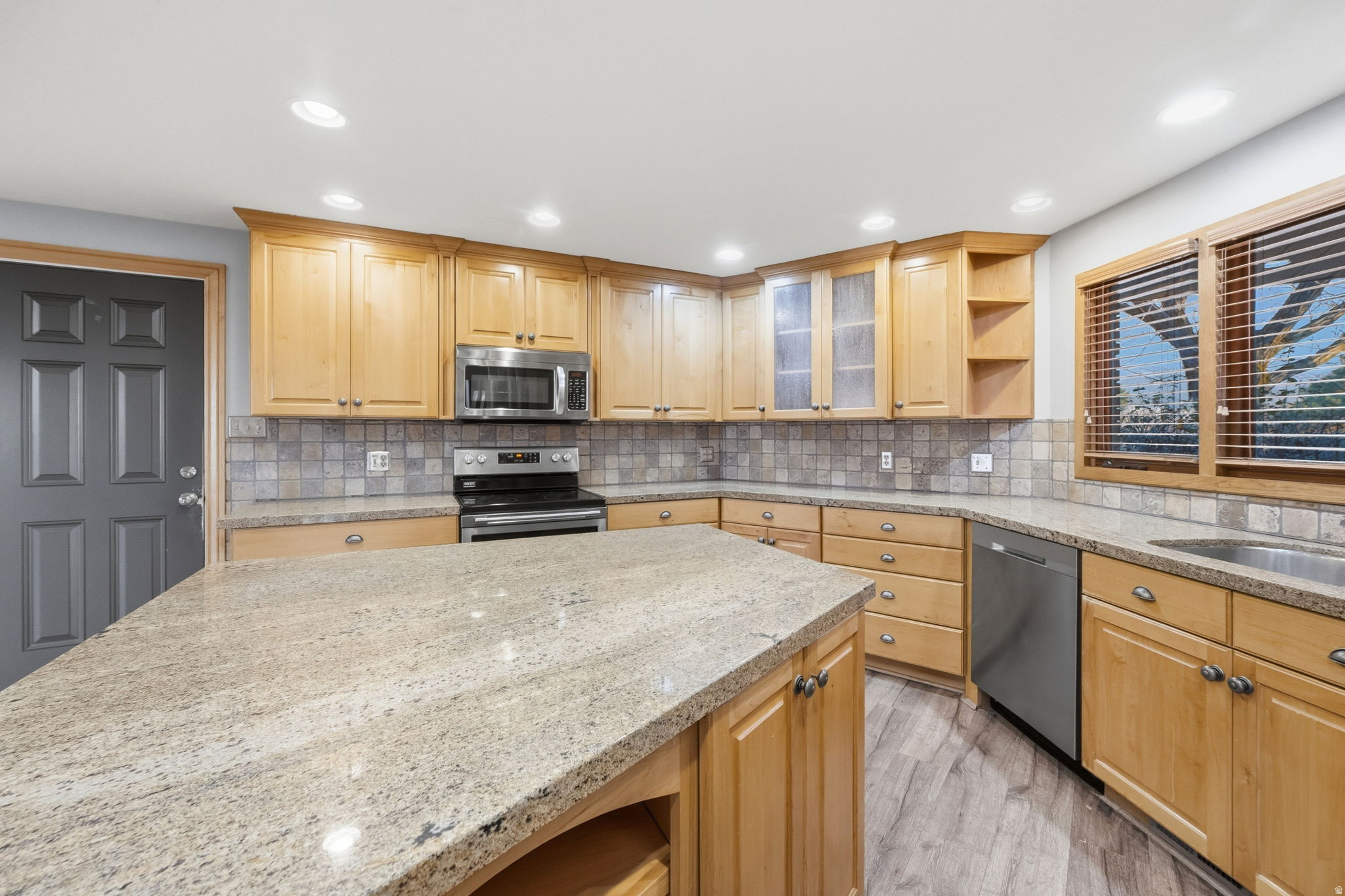 NORTHER HILLS - Residential