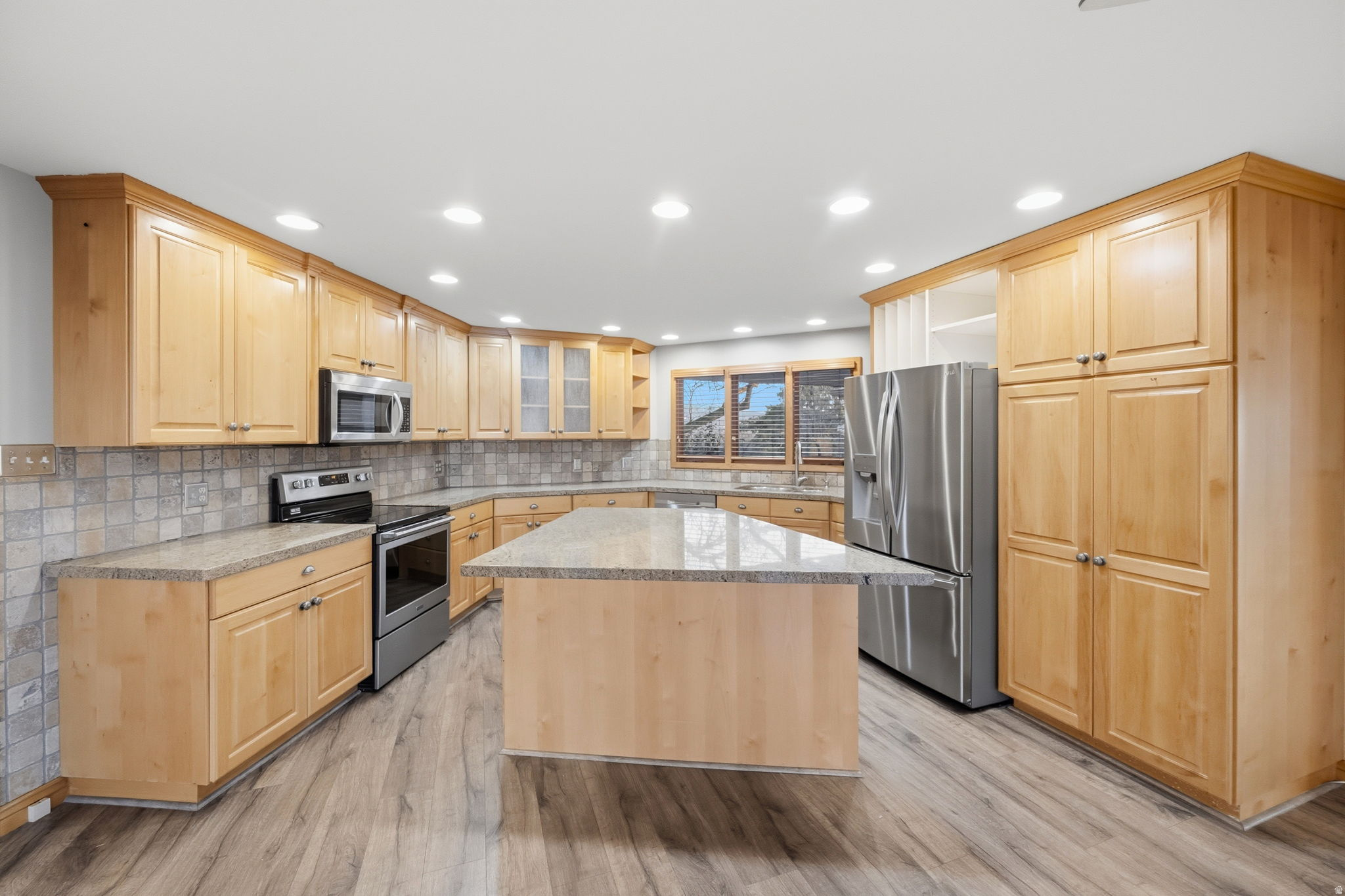 NORTHER HILLS - Residential