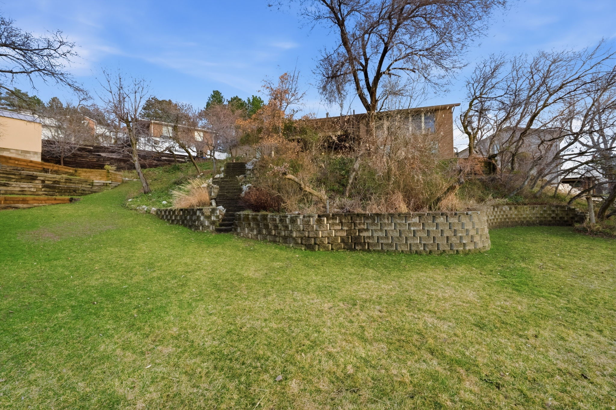 NORTHER HILLS - Residential