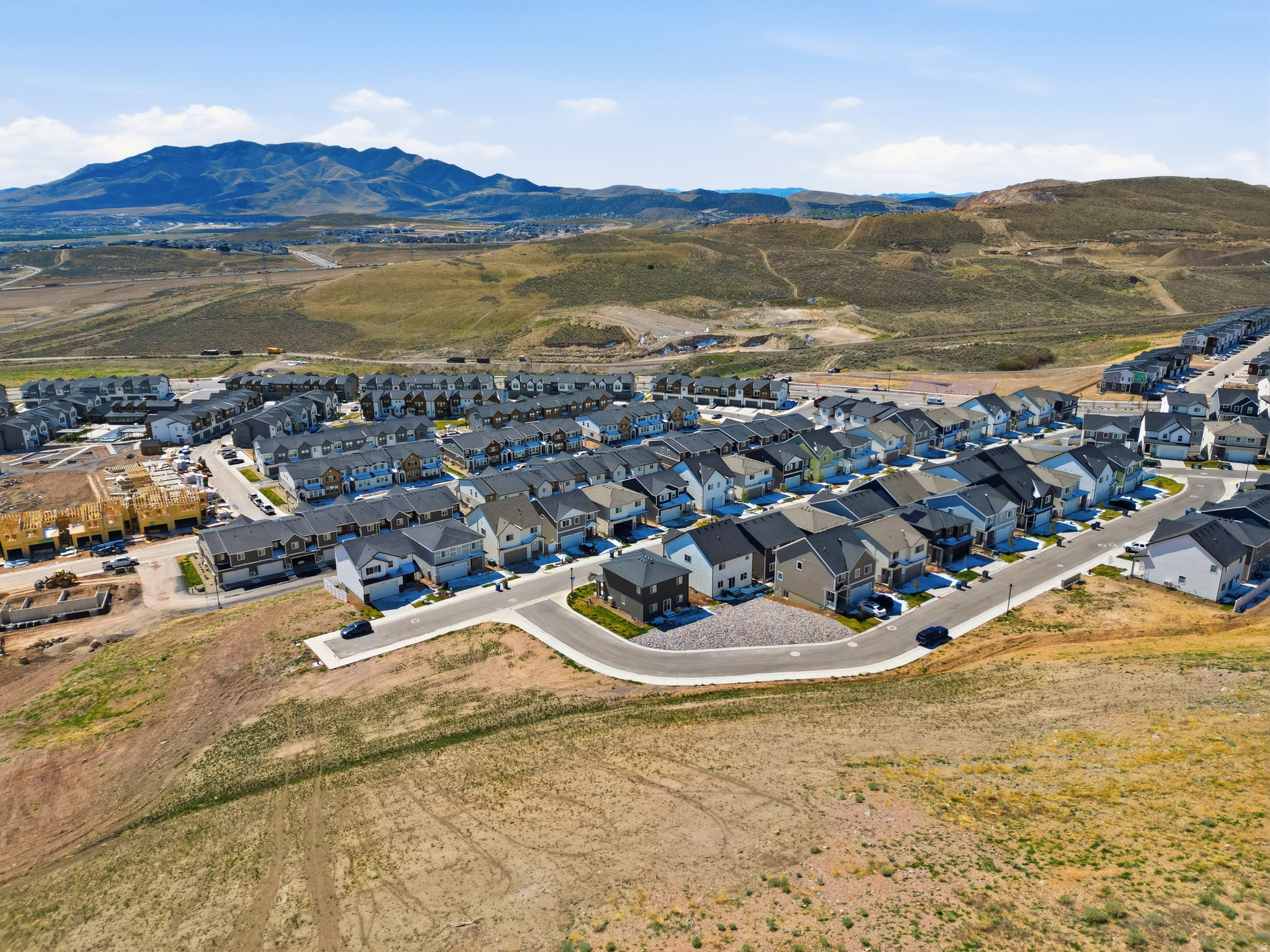 THE VALLEY AT WILDFL - Residential