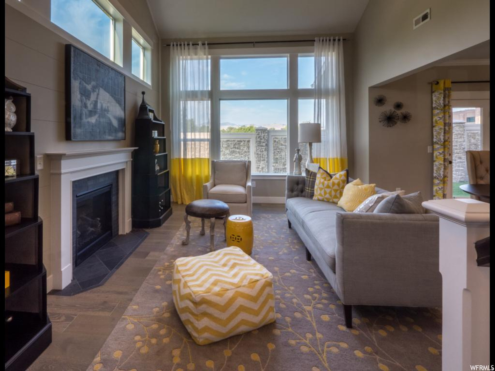 THE VILLAGES @ SANDY - Residential