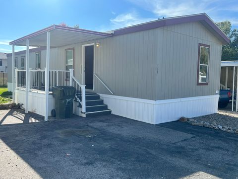 Photo of 174 E PELLINORE ST S, North Salt Lake, UT 84054 (MLS # 2125116)